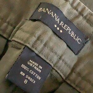 Banana Republic Women’s Olive Pants.
